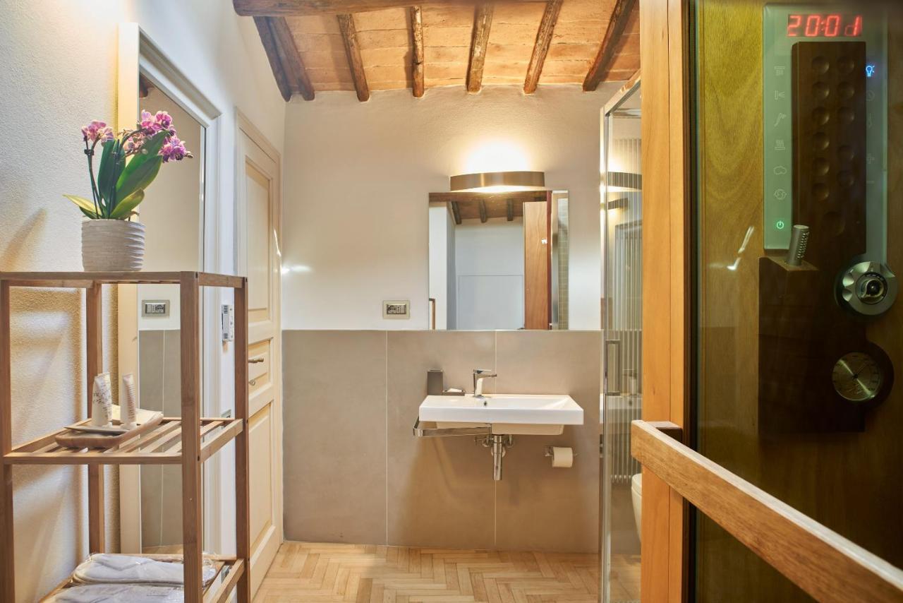 B&B Le Logge Luxury Rooms Сиена Экстерьер фото