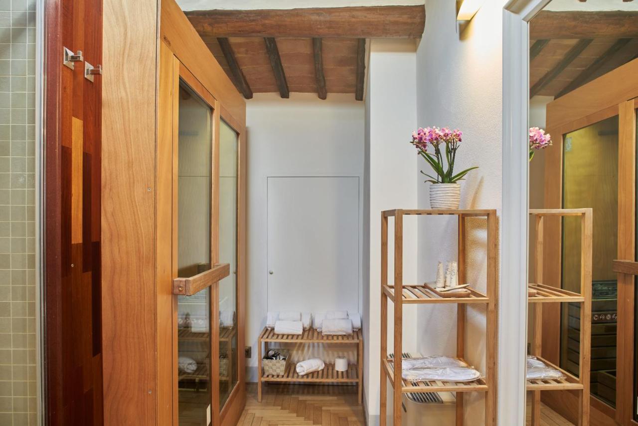 B&B Le Logge Luxury Rooms Сиена Экстерьер фото